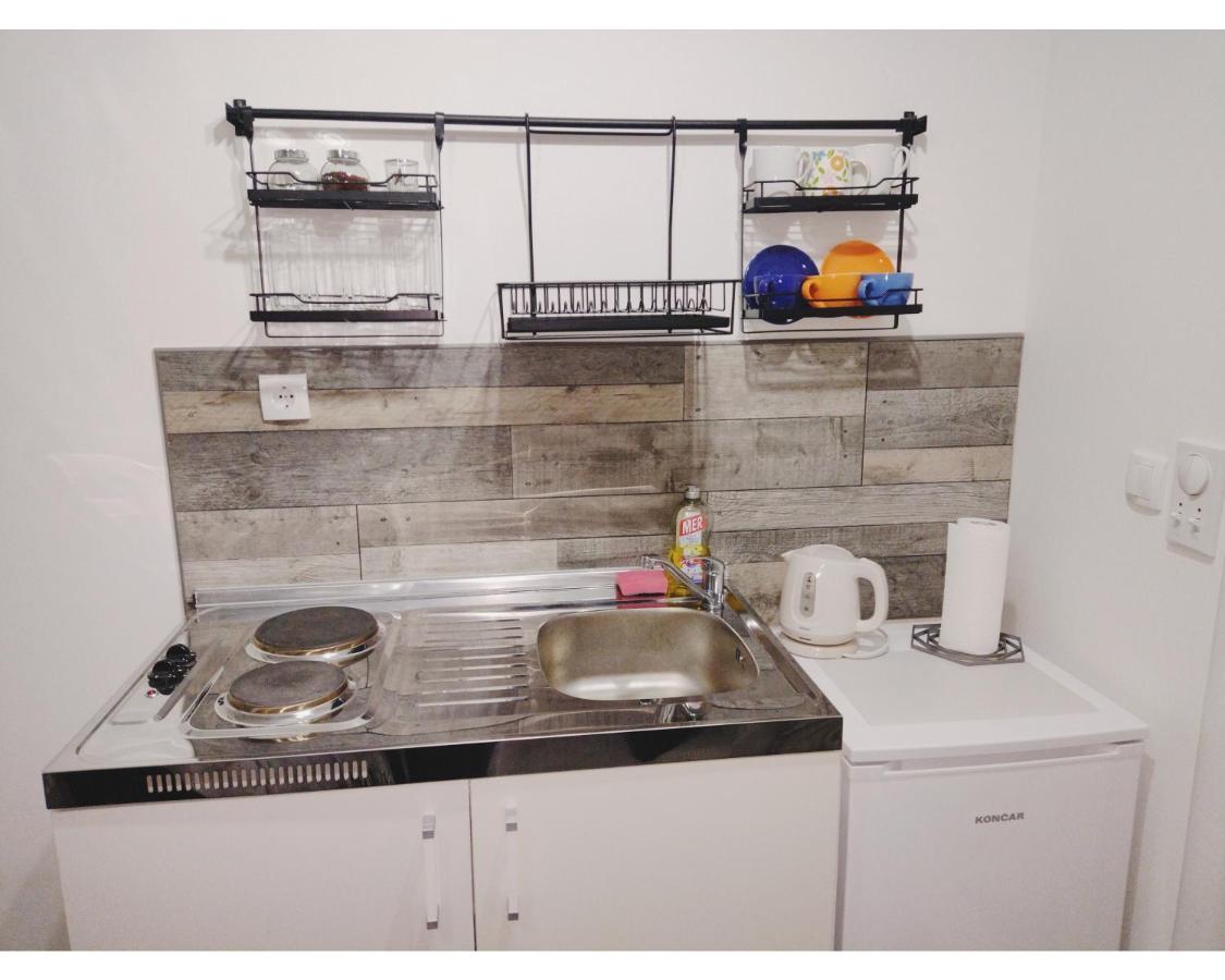 Apartmani Domo Sd Σμεντέρεβο Εξωτερικό φωτογραφία