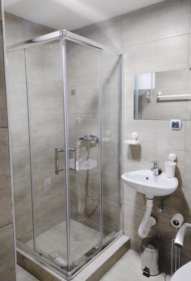 Apartmani Domo Sd Σμεντέρεβο Εξωτερικό φωτογραφία